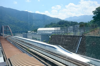 2027年に開業が予定されている、リニア中央新幹線。